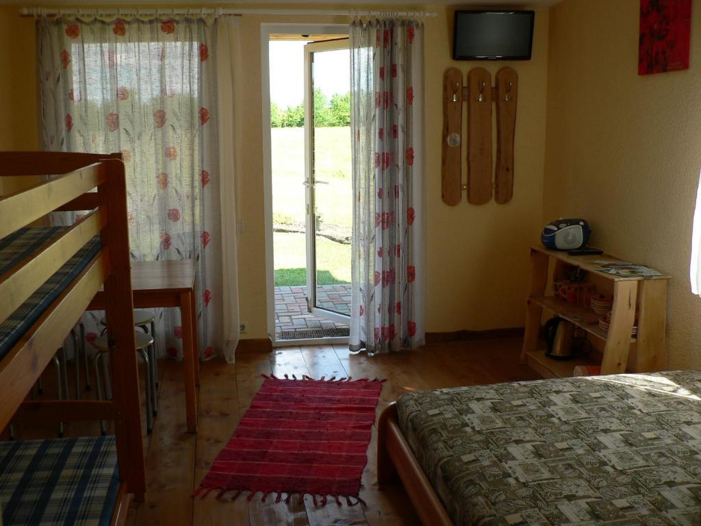 Guest House Podnieki เวนต์สปิลส์ ภายนอก รูปภาพ